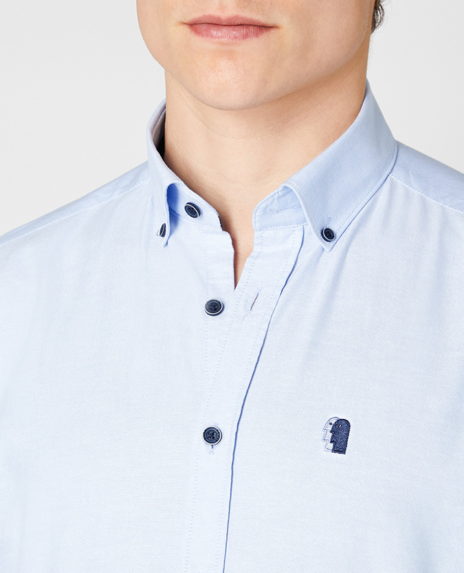 Tapered Fit Oxford Cotton Short Sleeve Shirt