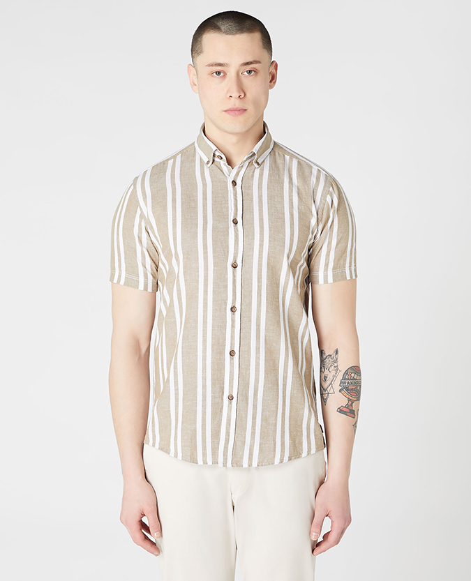 Tapered Fit Cotton-Linen Short Sleeve Shirt