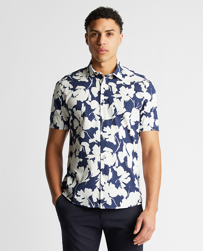 Tapered Fit Cotton Short Sleeve Print Shirt