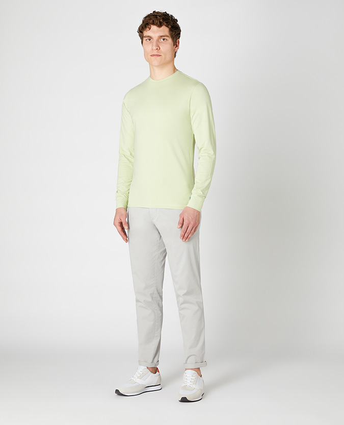 Tapered fit cotton-blend stretch long sleeve t-shirt