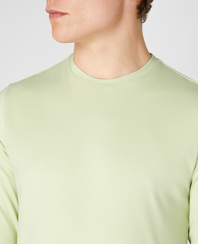 Tapered fit cotton-blend stretch long sleeve t-shirt